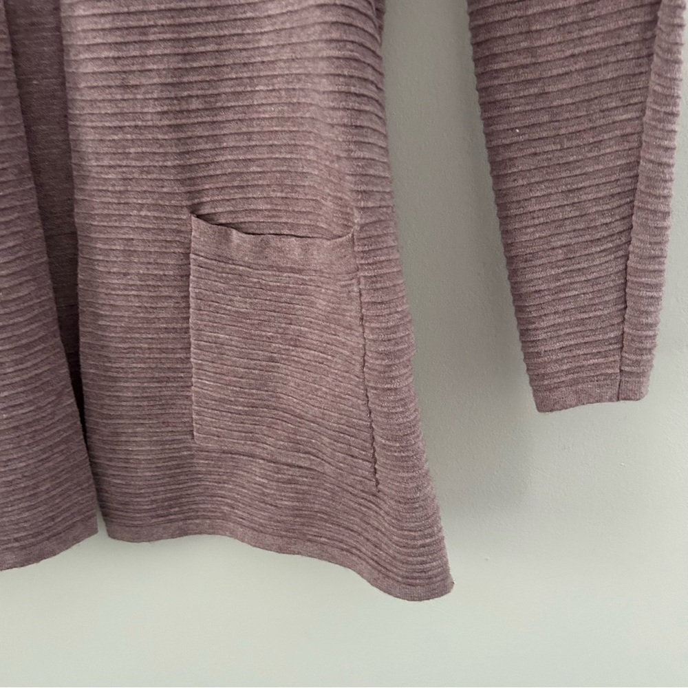 Cyrus Mauve Ribbed Cardigan - Picture 3 of 6